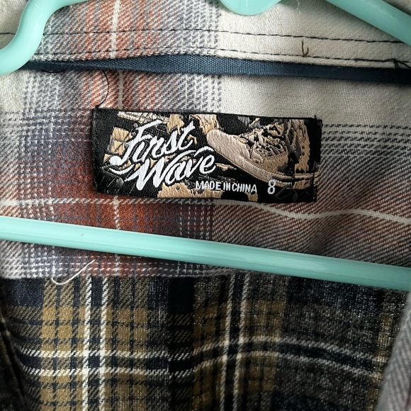 Boys Flannel Shirt. Good condition, long sleeve. - Picture 2 of 4